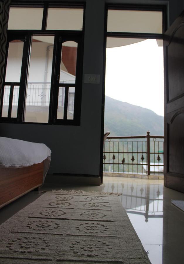 מקלוד גאנג' Hostel Who Needs Map Mcleodganj מראה חיצוני תמונה