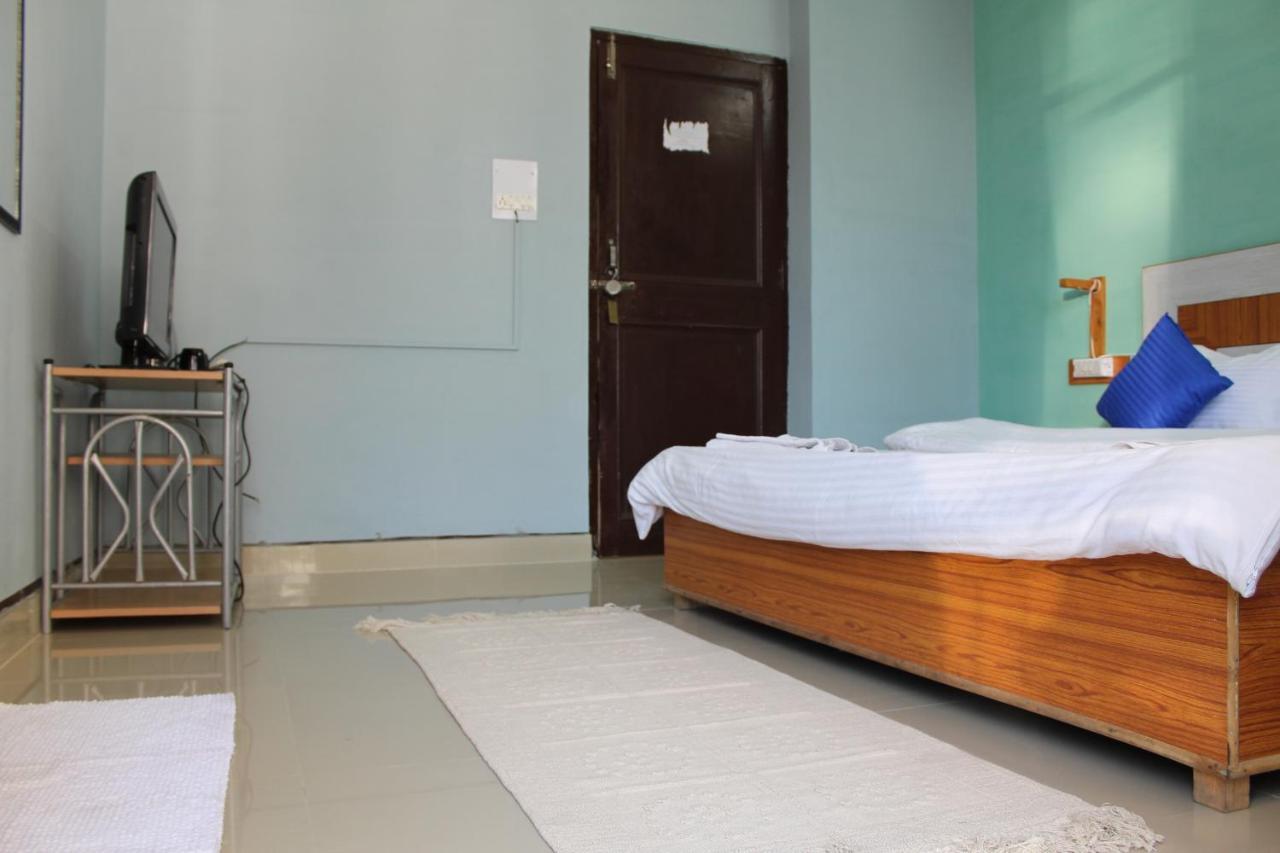 מקלוד גאנג' Hostel Who Needs Map Mcleodganj מראה חיצוני תמונה