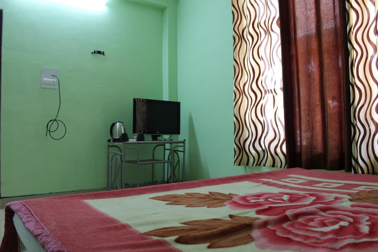 מקלוד גאנג' Hostel Who Needs Map Mcleodganj מראה חיצוני תמונה
