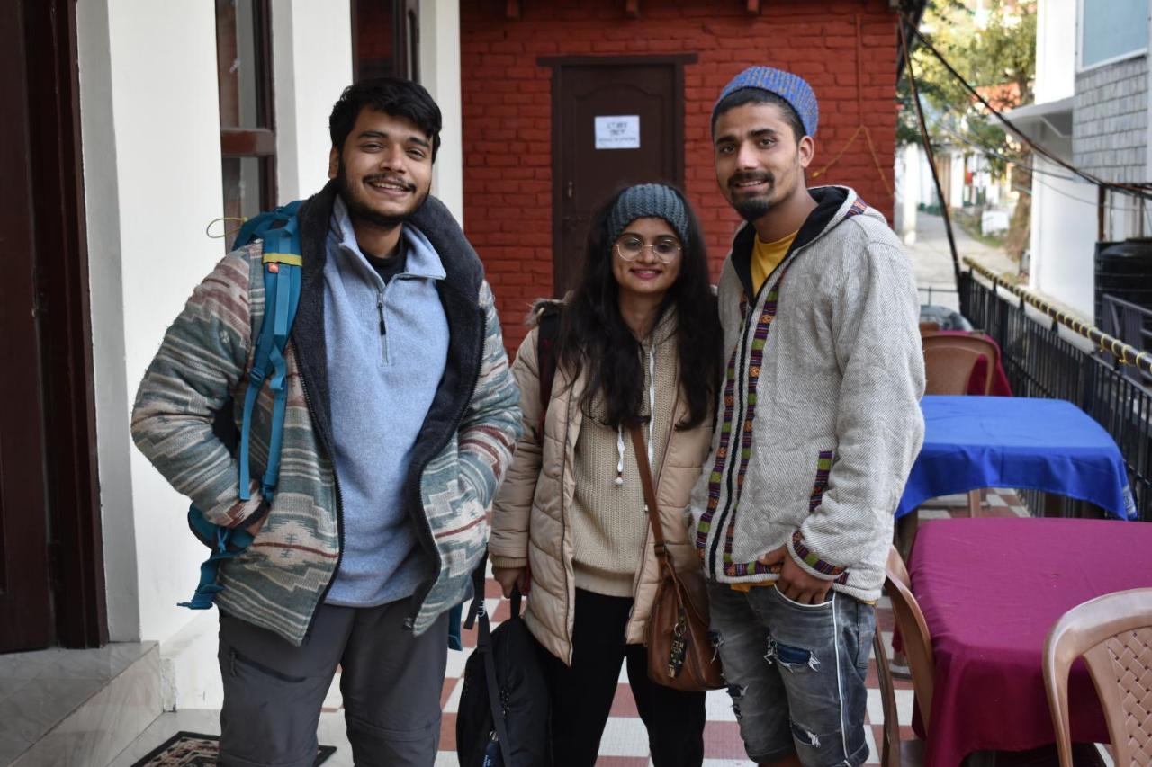 מקלוד גאנג' Hostel Who Needs Map Mcleodganj מראה חיצוני תמונה