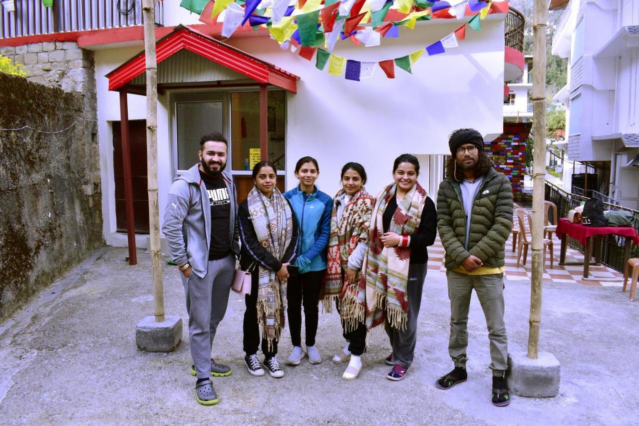מקלוד גאנג' Hostel Who Needs Map Mcleodganj מראה חיצוני תמונה